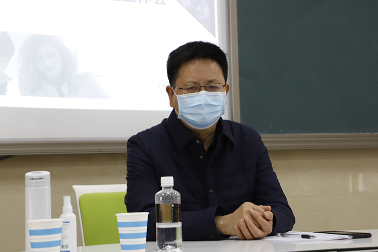 b体育官网党委书记、校长高正起对国际部防疫复学及招生工作作指示.jpg