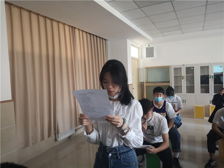 学生展示.jpg