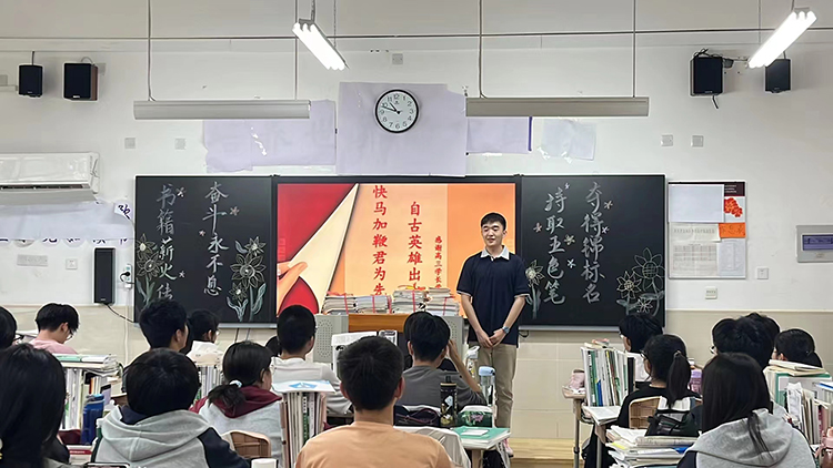 图三 学长学姐分享经验.jpg